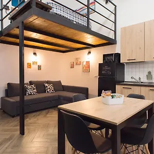 Appartamento Madaleni Plebiscito, Napoli